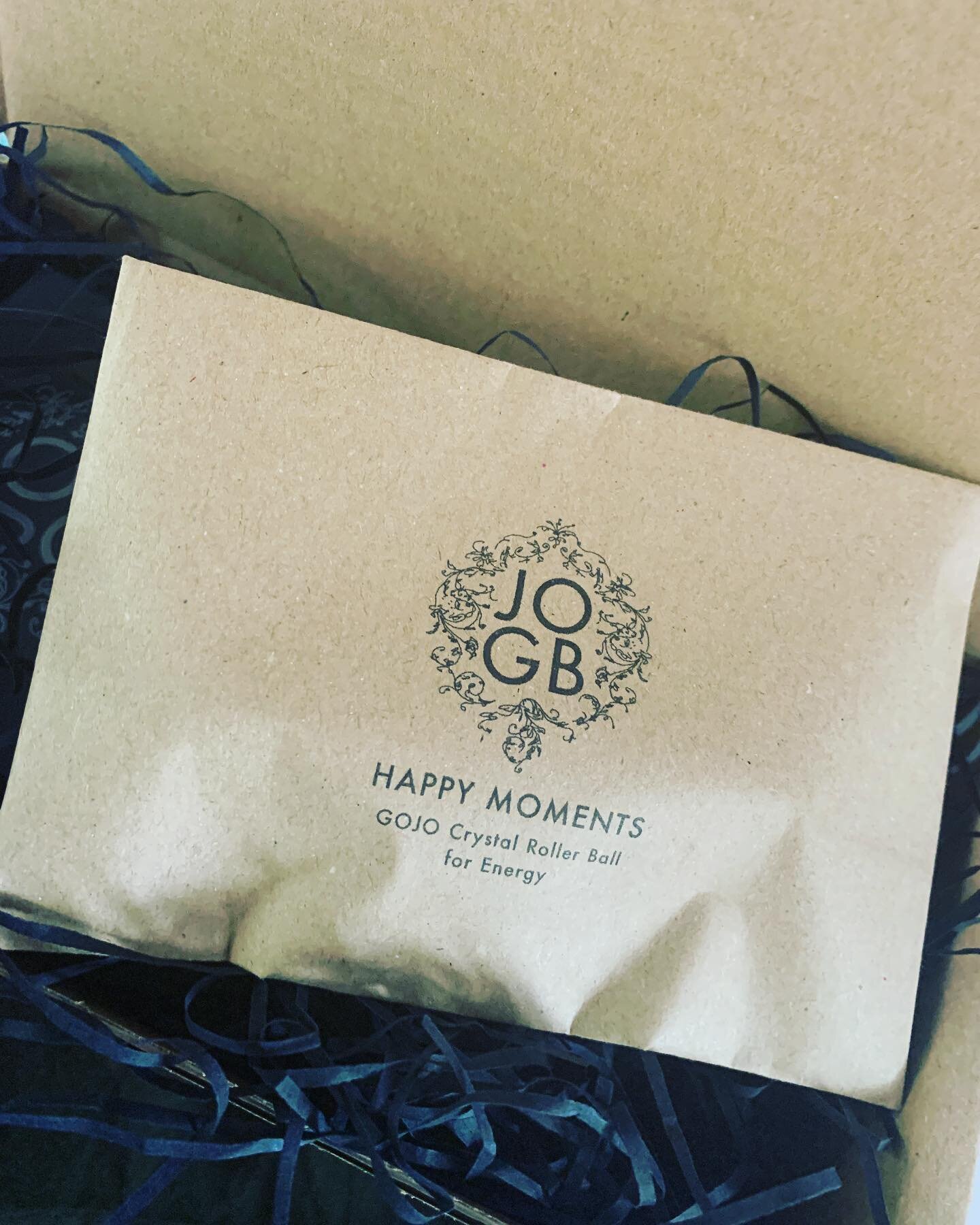 Excited by our super eco packaging for JOGB Moments Aromatherapy Crystal Roller Balls in Happy, Sleepy &amp; Zen&hellip; using recycled paper and folded into an origami envelope with the directions printed on the inside! 

That&rsquo;s the joy of a s