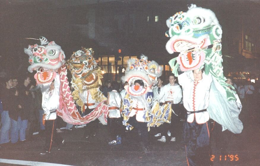 Lion Dance Chinatown parade1995.jpg