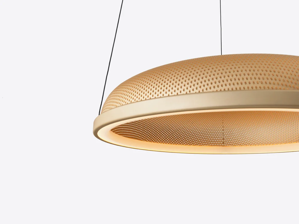 Flynn_Talbot_Mesh_Space_Pendant_02.jpg