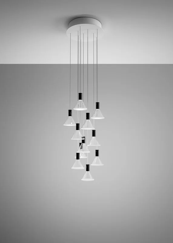 Flynn_Talbot_Mesh_Space_Pendant_04.jpg