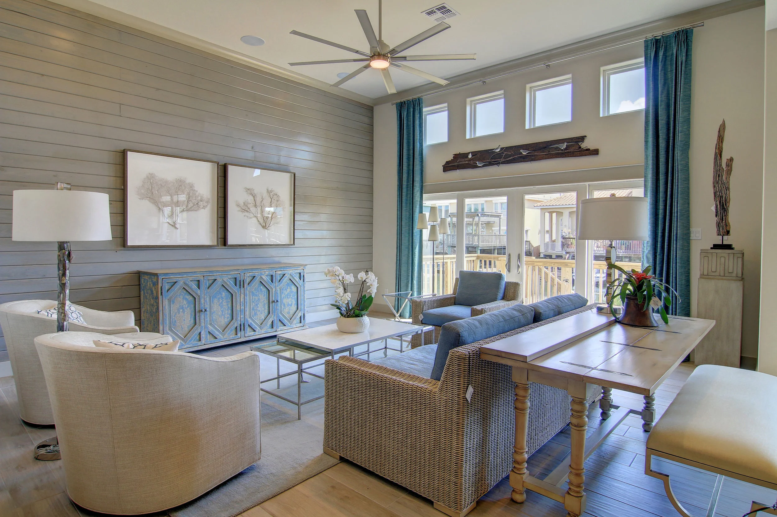 Living-Area-(1).jpg