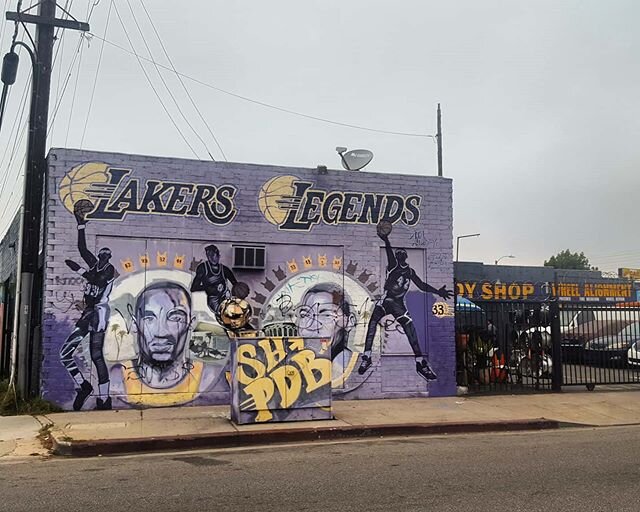 Legends never die. 
Artwork on Redondo between Pico and Venice Blvd 
#kobebryant 
#ripkobe 
#lastreetart