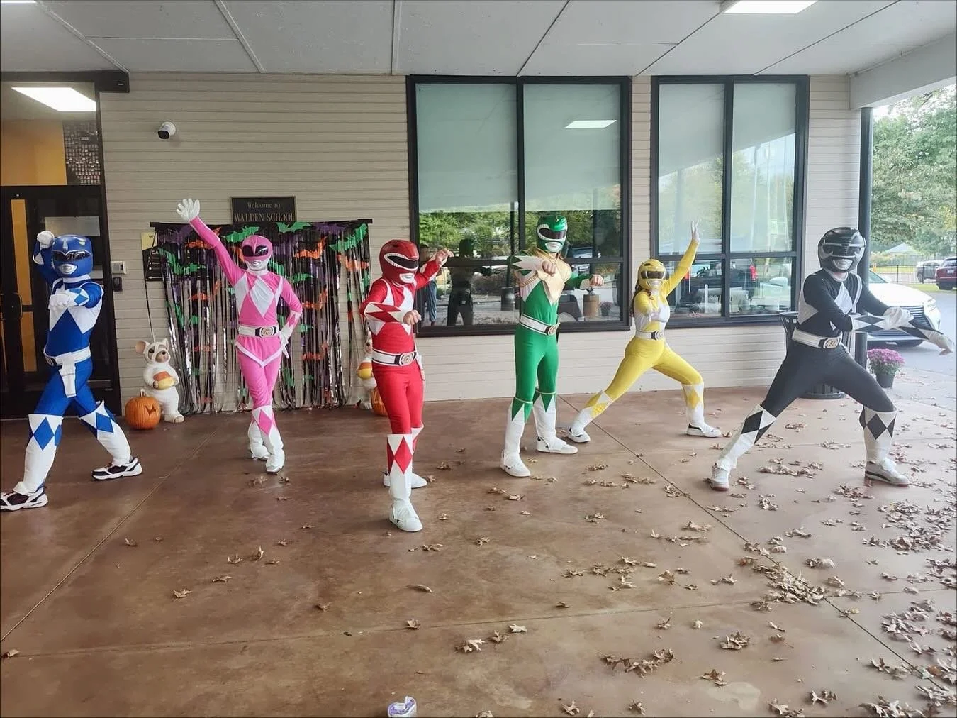 🎃✨ What a spooktacular Saturday at Walden’s Monster Mash! A huge thank-you to the Walden Parent Association for hosting such a fabulous event — the costumes were incredible, the atmosphere was vibrant, and everyone had an absolute blast!