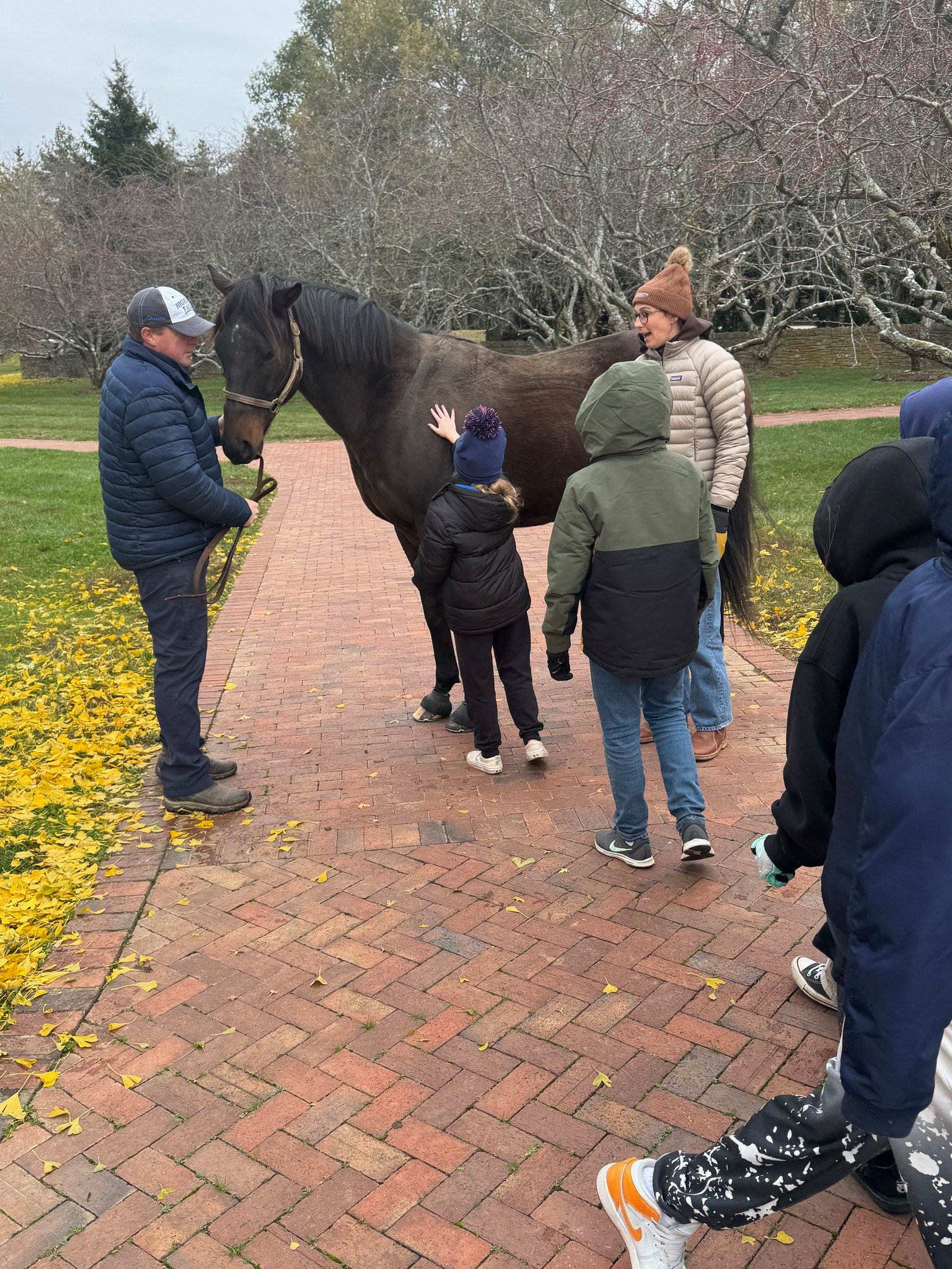 What an incredible field trip for our 5th &amp; 6th graders at Gainsborough Farm! 🐎
Our students had an amazing educational experience, getting a firsthand look at a working thoroughbred farm in Versailles. It was the perfect way to connect classroo