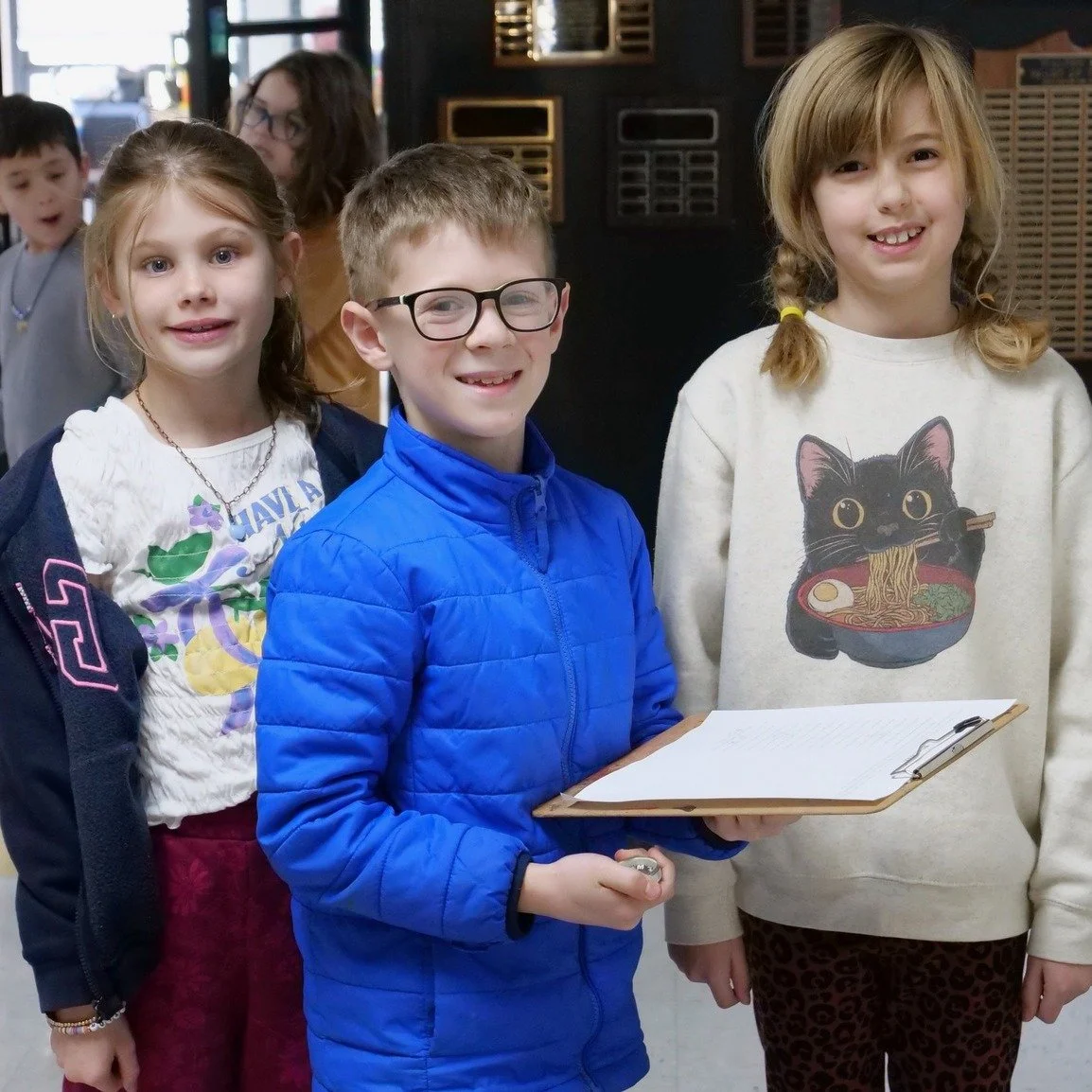 Our 3rd graders set off on a compass adventure&mdash;learning how to navigate using a compass and putting their new skills to the test! ✨🧭 

After mastering directions, they tackled a fun hallway challenge, following arrows to solve a word puzzle.

