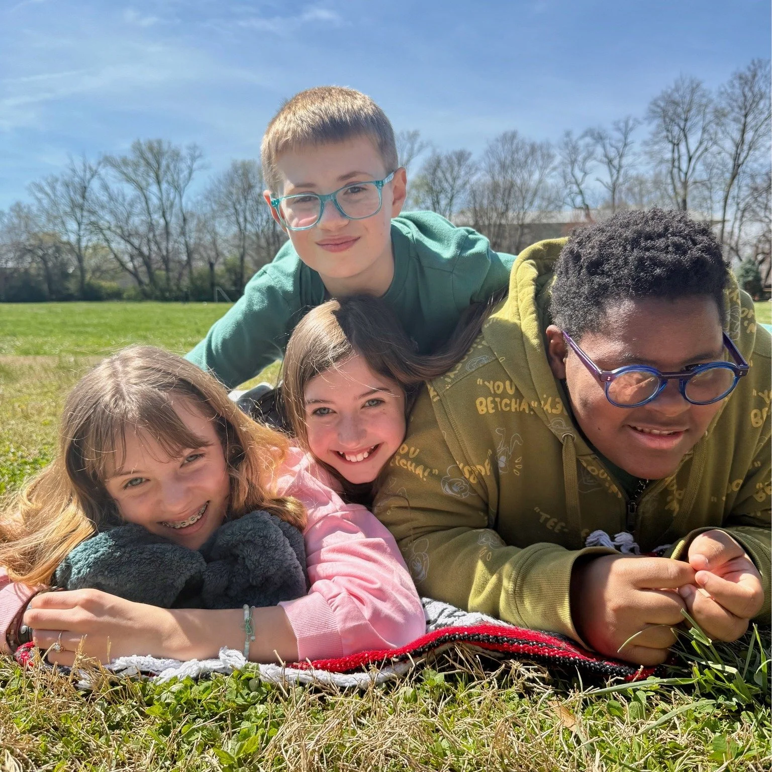 We're loving this sunny, spring weather! Students have been making the most of our green space&mdash;running, relaxing, and enjoying time outside together. Days like these are always a favorite. 🌿 💛🖤
#WaldenSchool #LouisvilleKY #OutdoorLearning #S