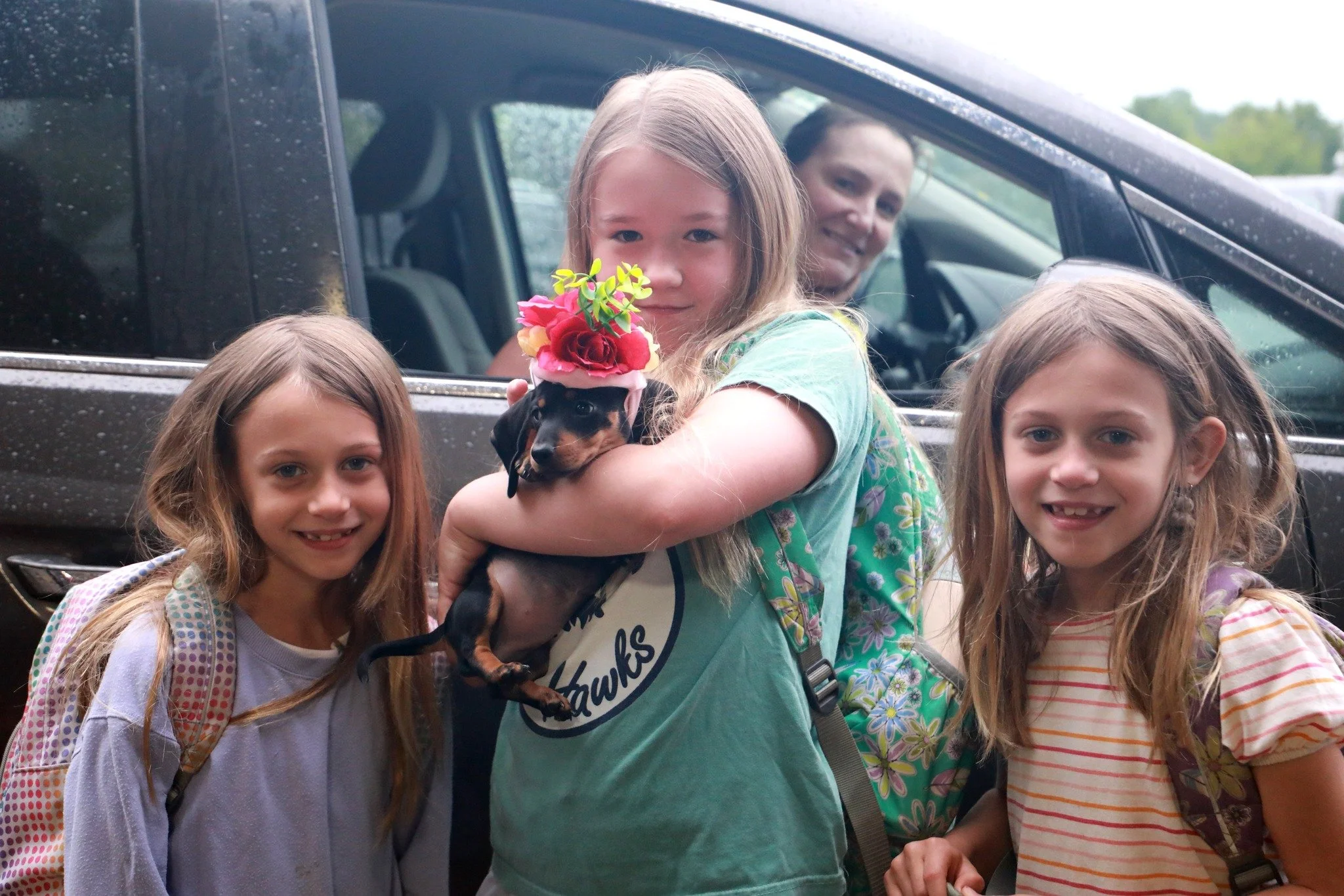 Best morning carpool ever &ndash; It's Doggy Derby Day 🐶🎩🐾 The Derby isn&rsquo;t complete without racehorses &mdash; and Walden isn&rsquo;t complete without the furry friends who brighten our mornings! 

Today, we celebrated our 4th Annual Doggy D