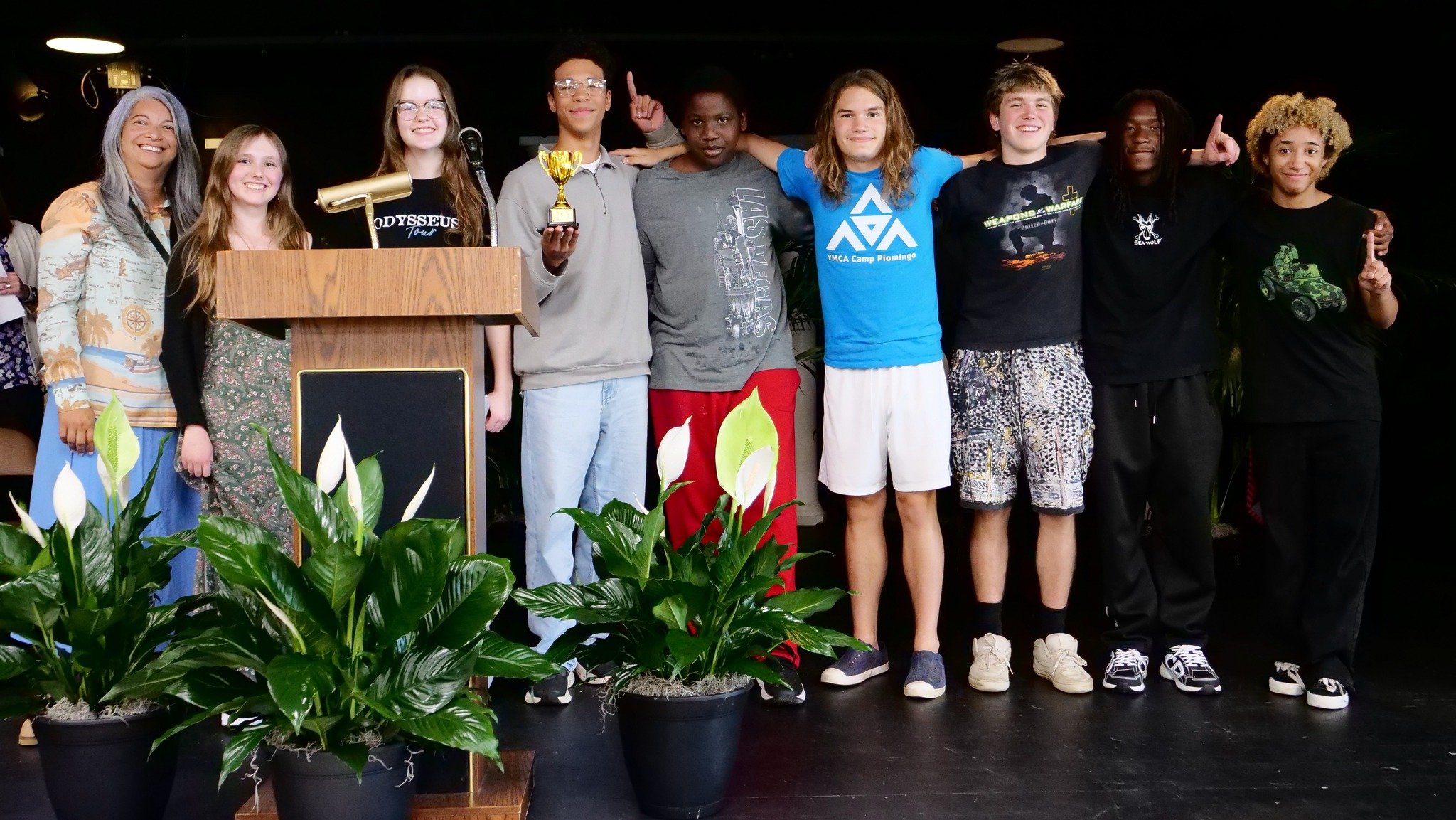 🎉 Congratulations to our High School Award recipients!

At our High School Awards Celebration, students were recognized for their hard work, growth, leadership, and accomplishments throughout the year. From Core Value Awards to department honors and