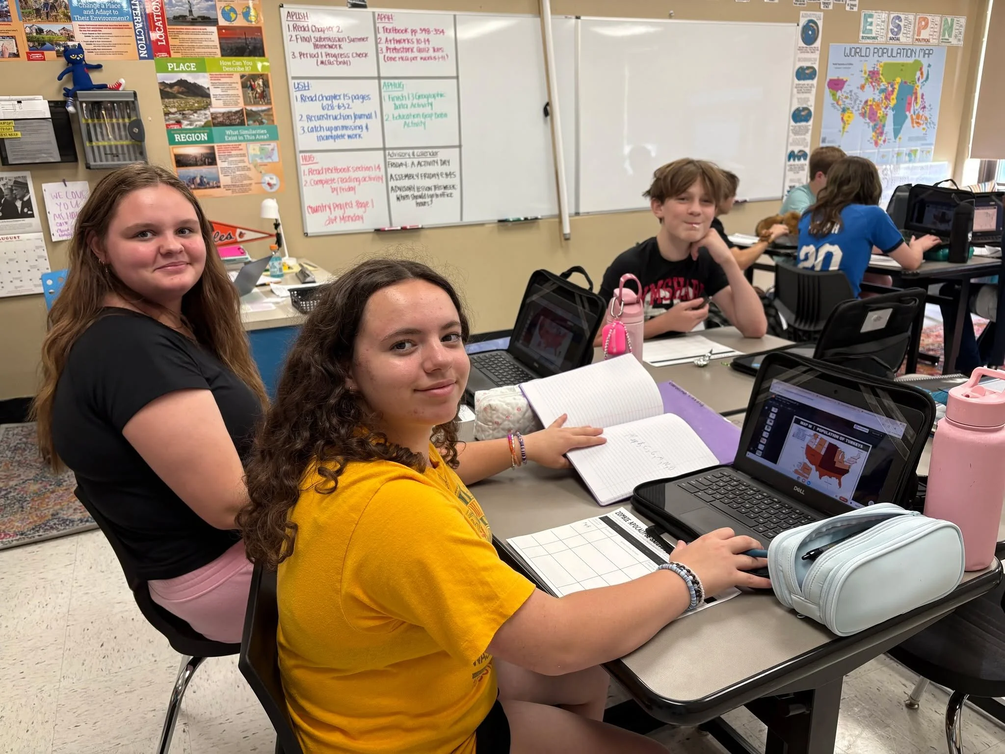 🧟&zwj;♂️ Zombie attack! AP Human Geography students were randomly grouped to simulate being stranded with strangers, then used thematic maps to choose the safest place in the U.S. to rebuild. Geography meets survival skills! 🗺️ #gowalden #waldenhig
