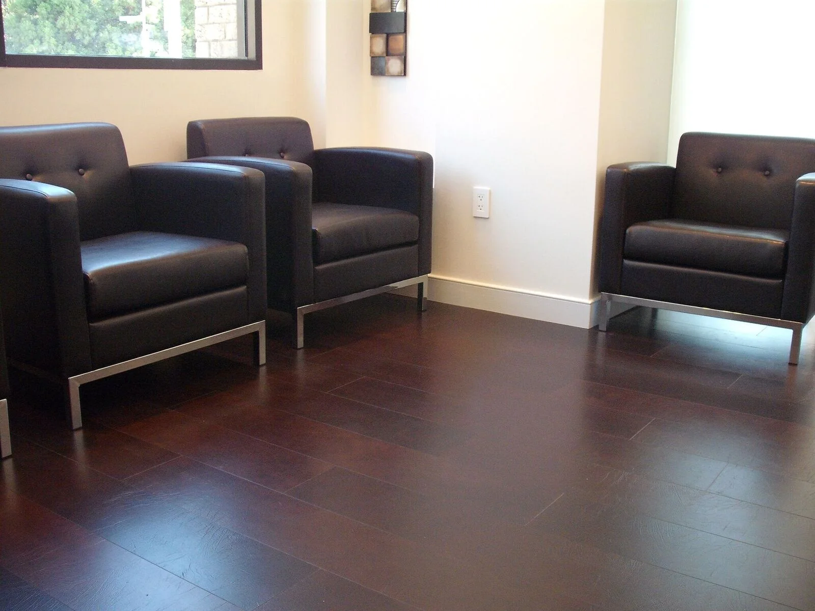 EcoDomo Rainforest Collection - Medical Office.JPG