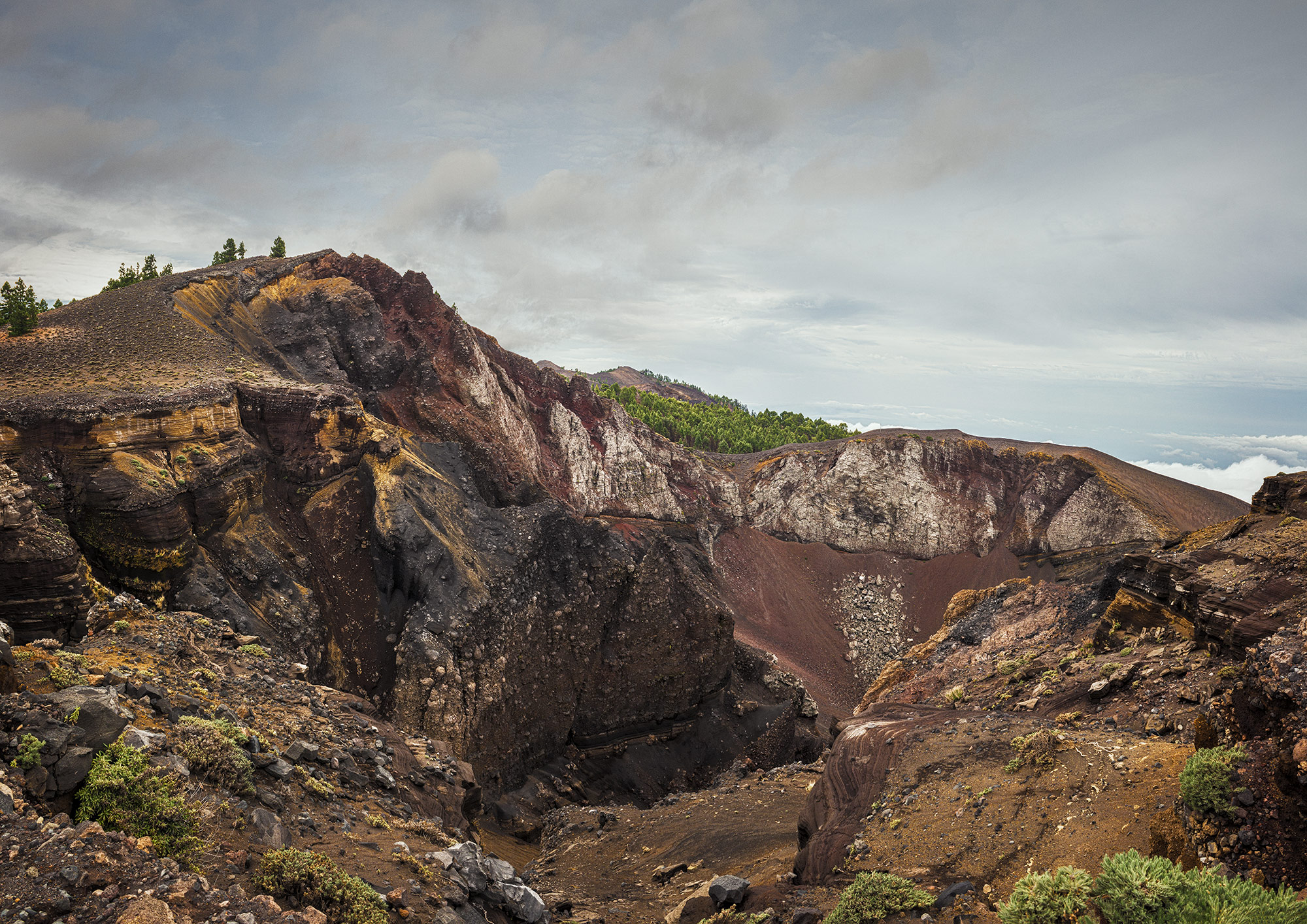 Crater del Hoyo Negro, La Palma.