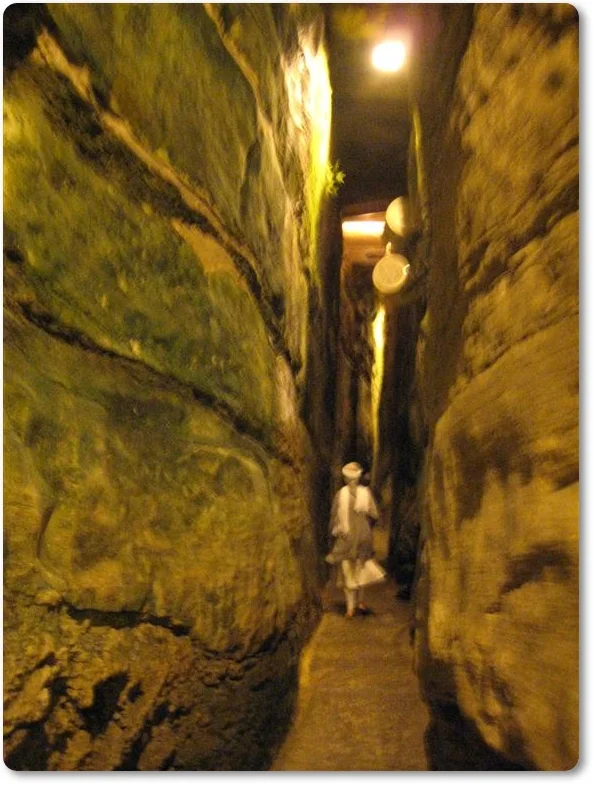 GURUPERKARMA-IN-THE-TUNNELS-UNDER-JERUSALEM-Medium.jpg