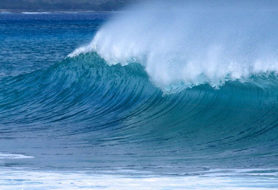 wave-1517436_960_720.jpg