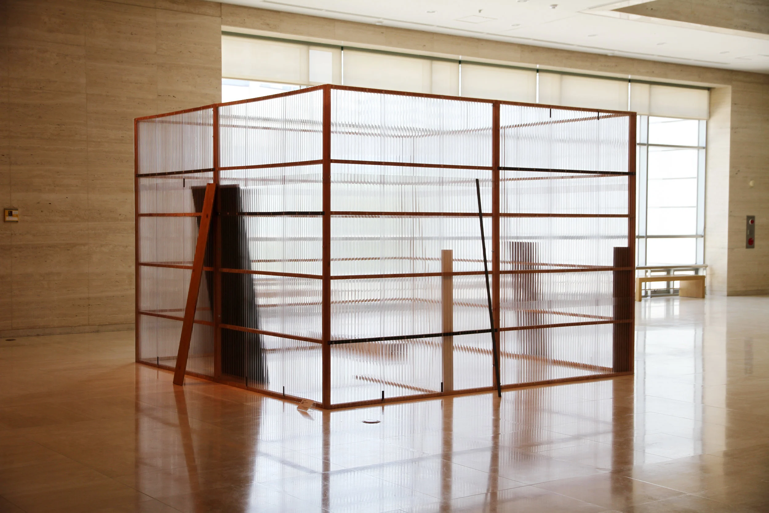   Concealed and Enclosed Surroundings , 1997. Installation view at Busan Museum of Modern Art, Korea, 2010. Photo: Tsuyoshi Satoh. 