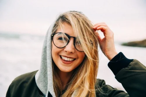 zoella.jpg