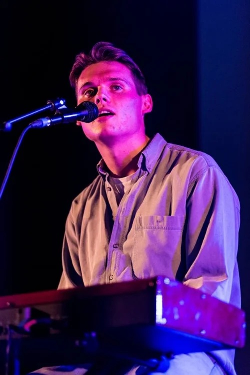 tour.jpg