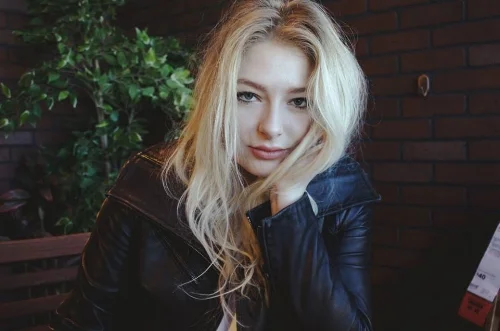 h.jpg