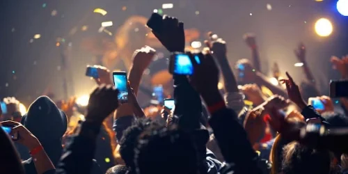 phones.jpg