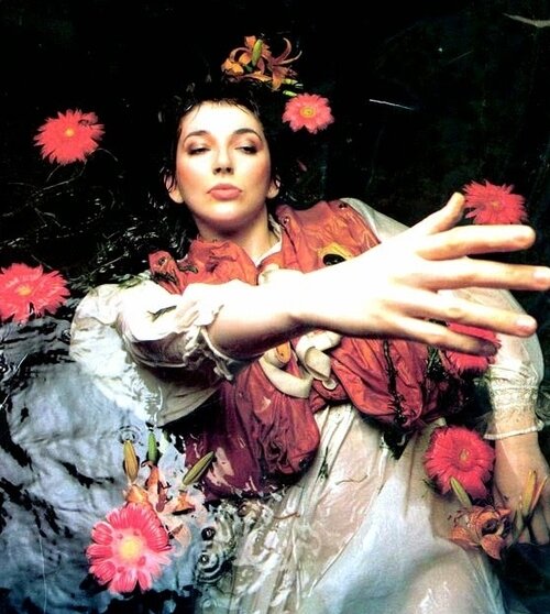 fløde tricky undervandsbåd FEATURE: The Green on the Grey: Kate Bush's Majestic Under the Ivy: The  Single That Never Was — Music Musings & Such