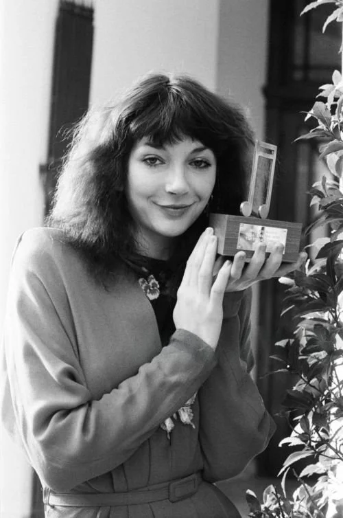 FEATURE: Kate Bush: The Tour of Life: The Novembers and Decembers of the Music Icon: 1978-1986