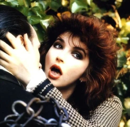 FEATURE: Leaving It Open: Kate Bush and Technology Changing Her Voice and Opening Possibilities