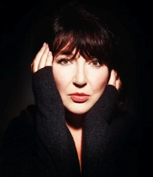 FEATURE: How to Be Devisable: How Kate Bush’s Lyrics Mark Her Out As a Poet
