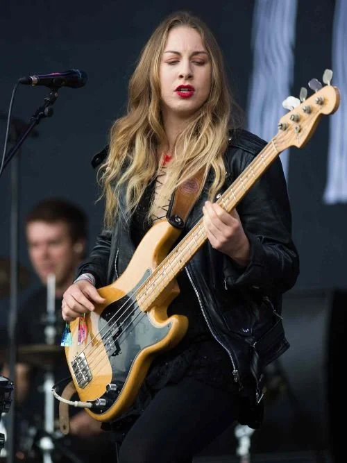 FEATURE: The Digital Mixtape: Este Haim at Forty