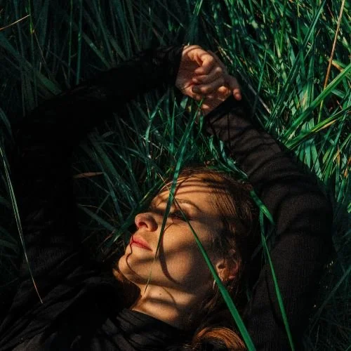 FEATURE: Modern-Day Queens: Eydís Evensen