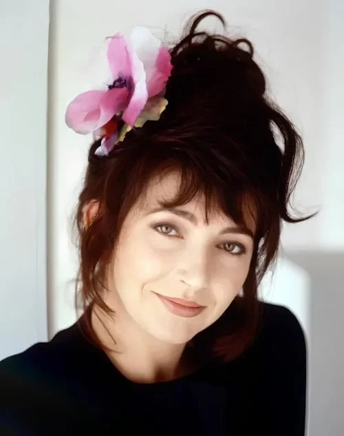 FEATURE: Kate Bush: Them Heavy People: The Extraordinary Characters in Her Songs: Jesus (Why Should I Love You?)/My Silver Buddha (Pull Out the Pin)