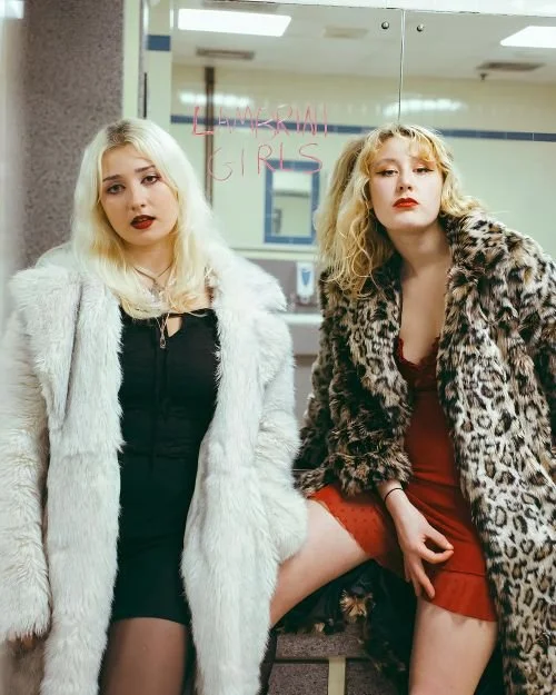 FEATURE: Who Kept the Dogs Out? Why Lambrini Girls’ Phoebe Lunny Recent Story of Harassment Raises Urgent Questions