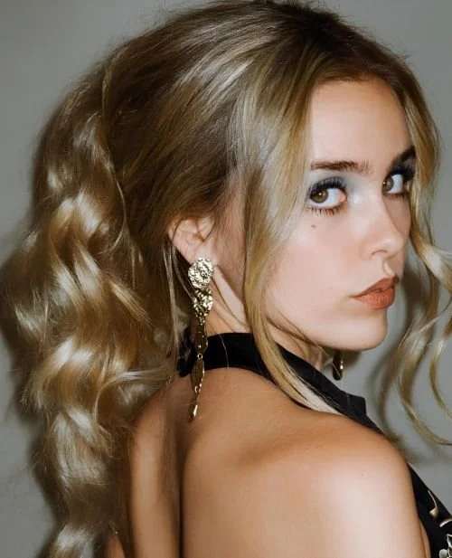 FEATURE: Spotlight: Ava Joe