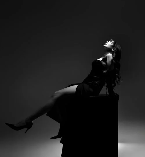 INTERVIEW: Maisy Kay
