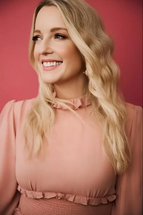 FEATURE: Stay Where You Are: A Love Letter to Lauren Laverne… Why I Have Been Affected Personally By the Broadcaster’s Recent News