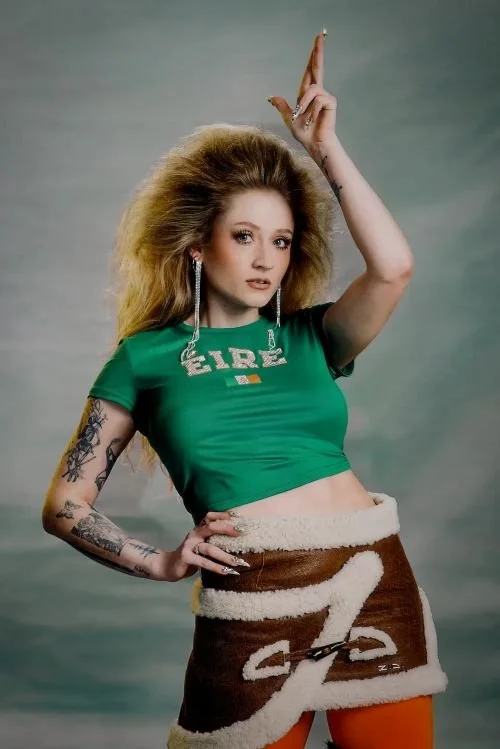 FEATURE: Spotlight: Janet Devlin