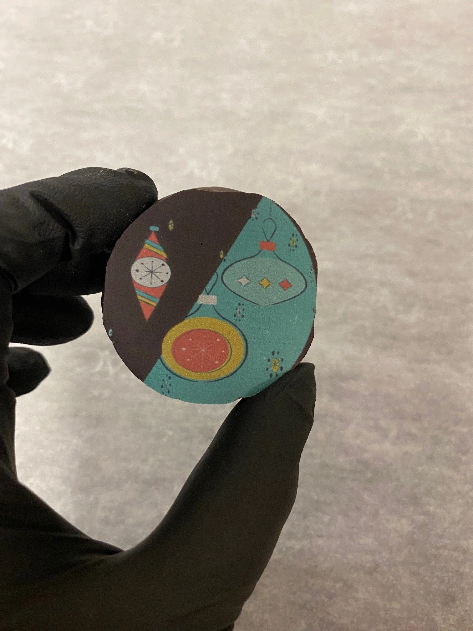 retro ornament dark.jpg