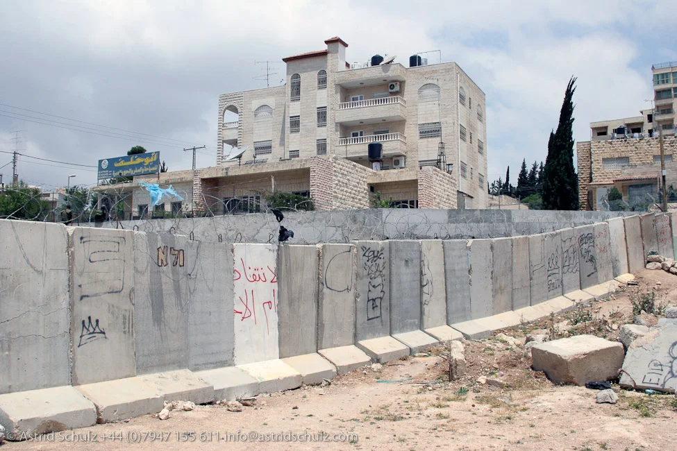 Al_Ezaria_5.jpg