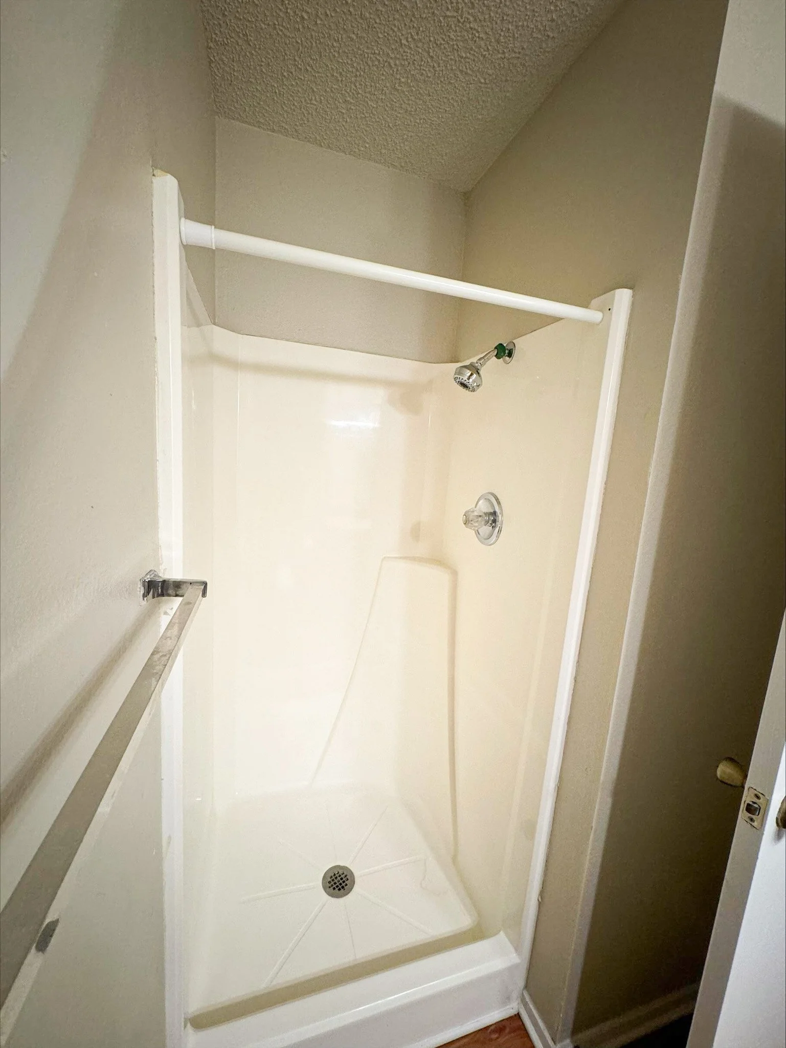 Shower.jpg