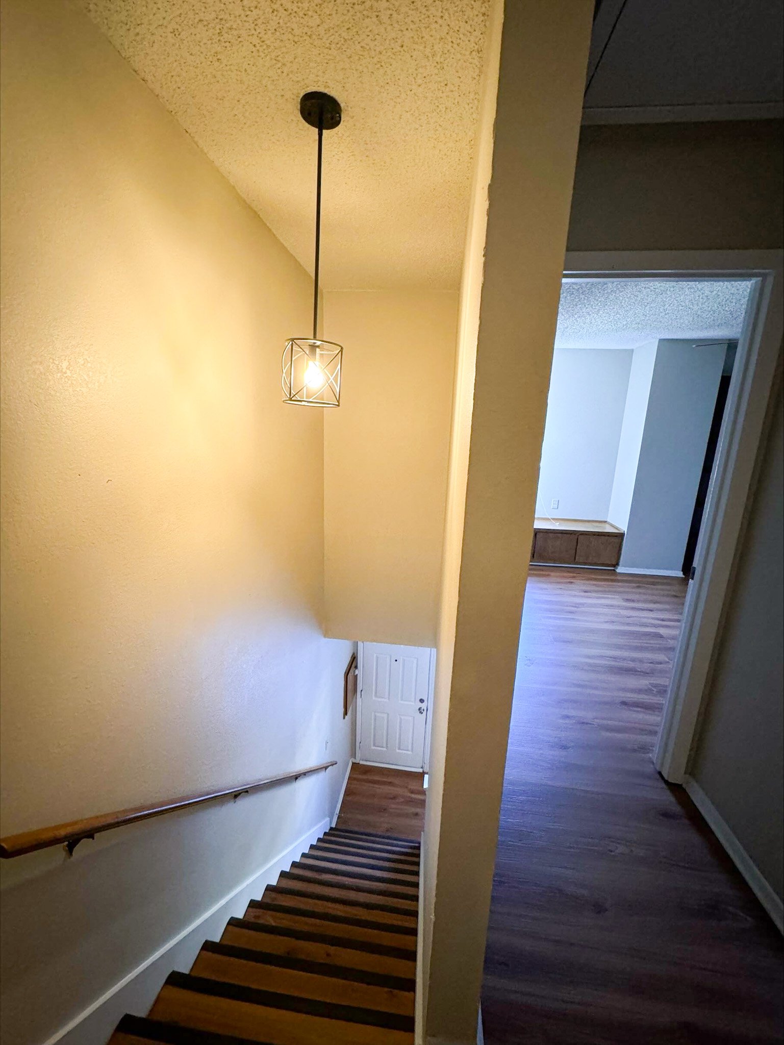 Staircase 2.jpg