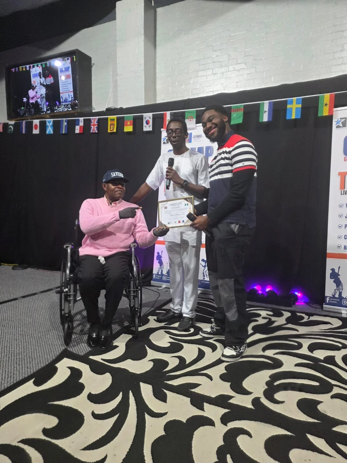 Headliner Nunodaman with AJ Falana and MC