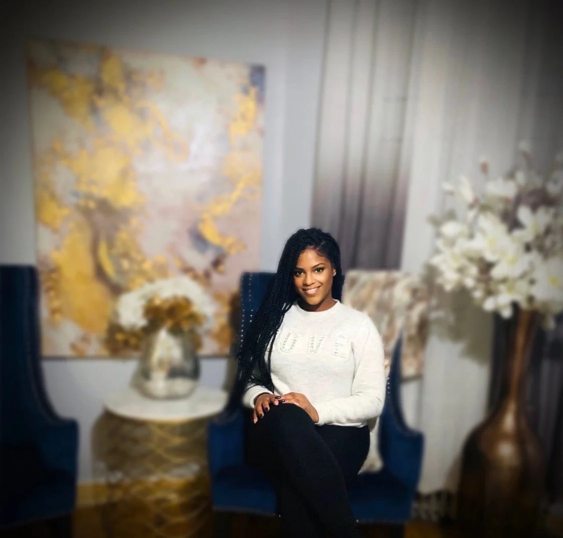 Nikelle Lovaas- Young Living Essential Oils Distributor