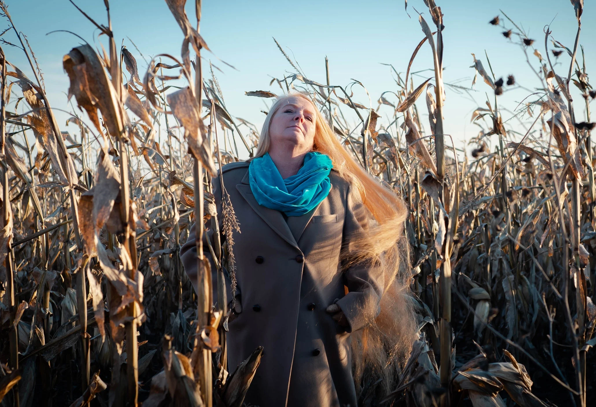 Jil Dever’s “Bryant Velvet Muffler in Electric Blue” layers easily under coat and over sweaters for an extra dose of warmth in cooler months.Look at the beautiful hair Deb tosses!All Photography by Pame Bueno