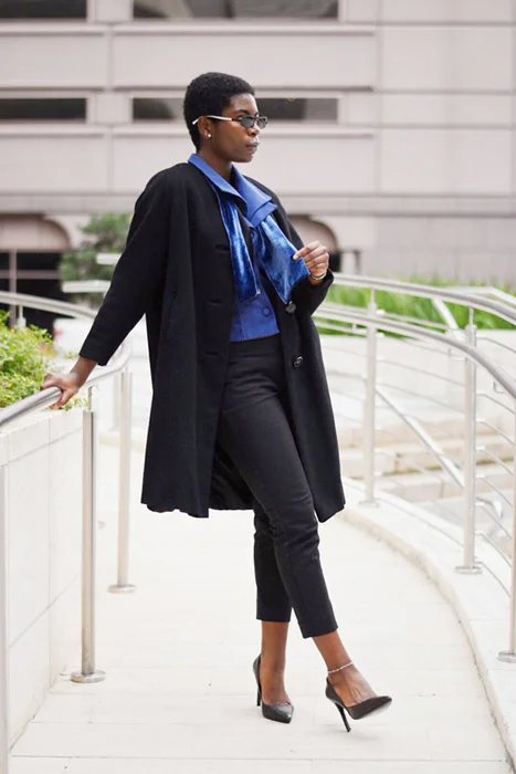 Hawthorne Reversible Jabot in Lapis Blue Velvet and Black Silk