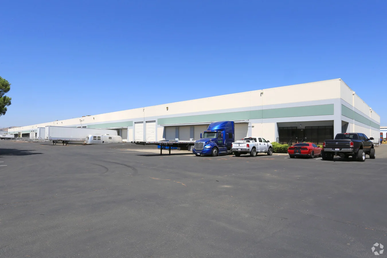 471 East Channel Road Zoned for Cannabis (Industrial) 108,000 SF, Min Divisible 12,000 Contact: Colliers International, Phil Garrett, 707.863.8357