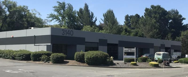 3140 Park Road Zoned Industrial 10,000 SF, Divisible 2,400 to 1,600 SF ±10’-±12’ clear height Contact: Colliers International, Jon Quick 707-863-8359