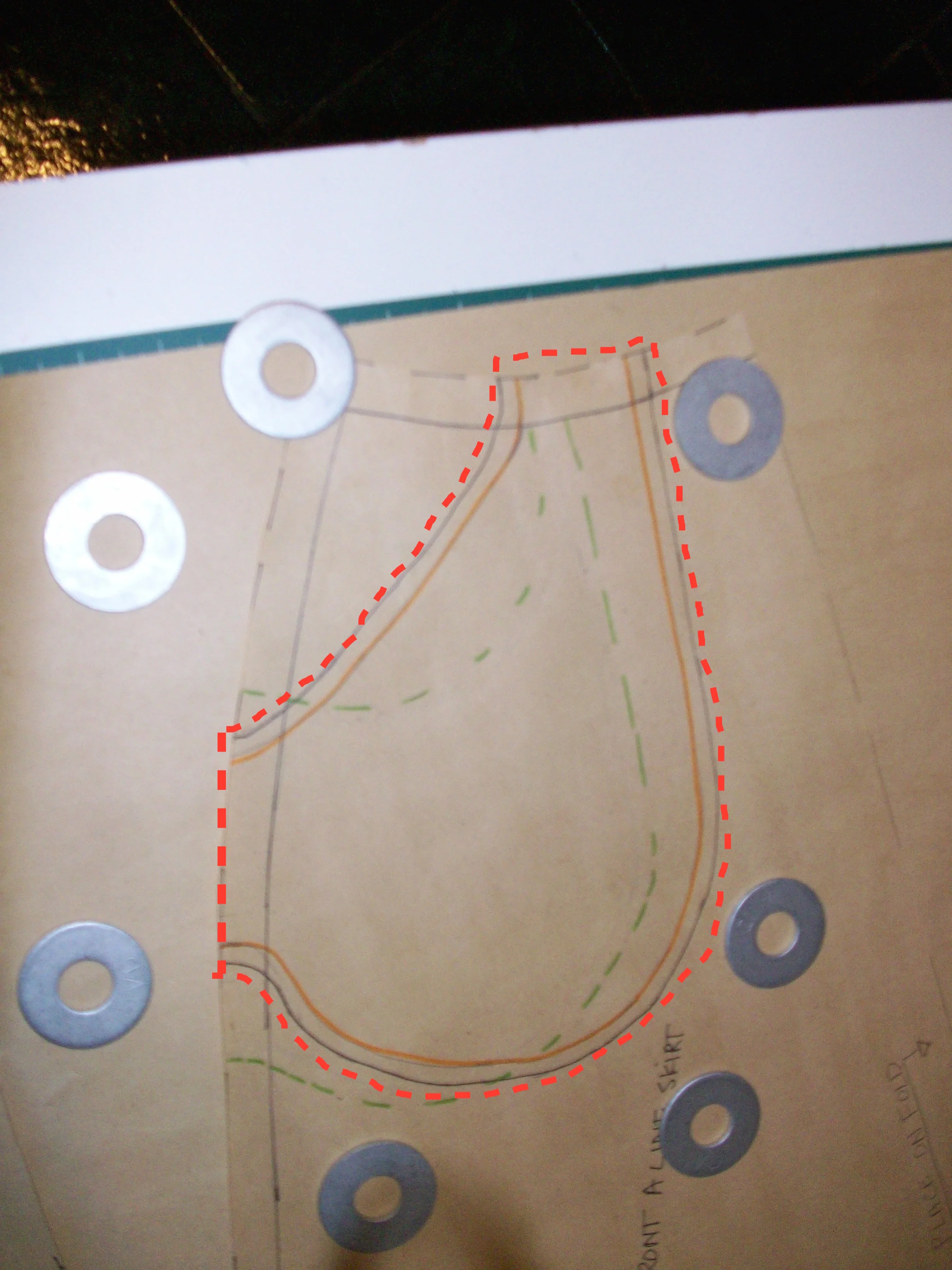 Denim on Denim A-Line Skirt: How to draft &amp; sew curved inset pockets ...