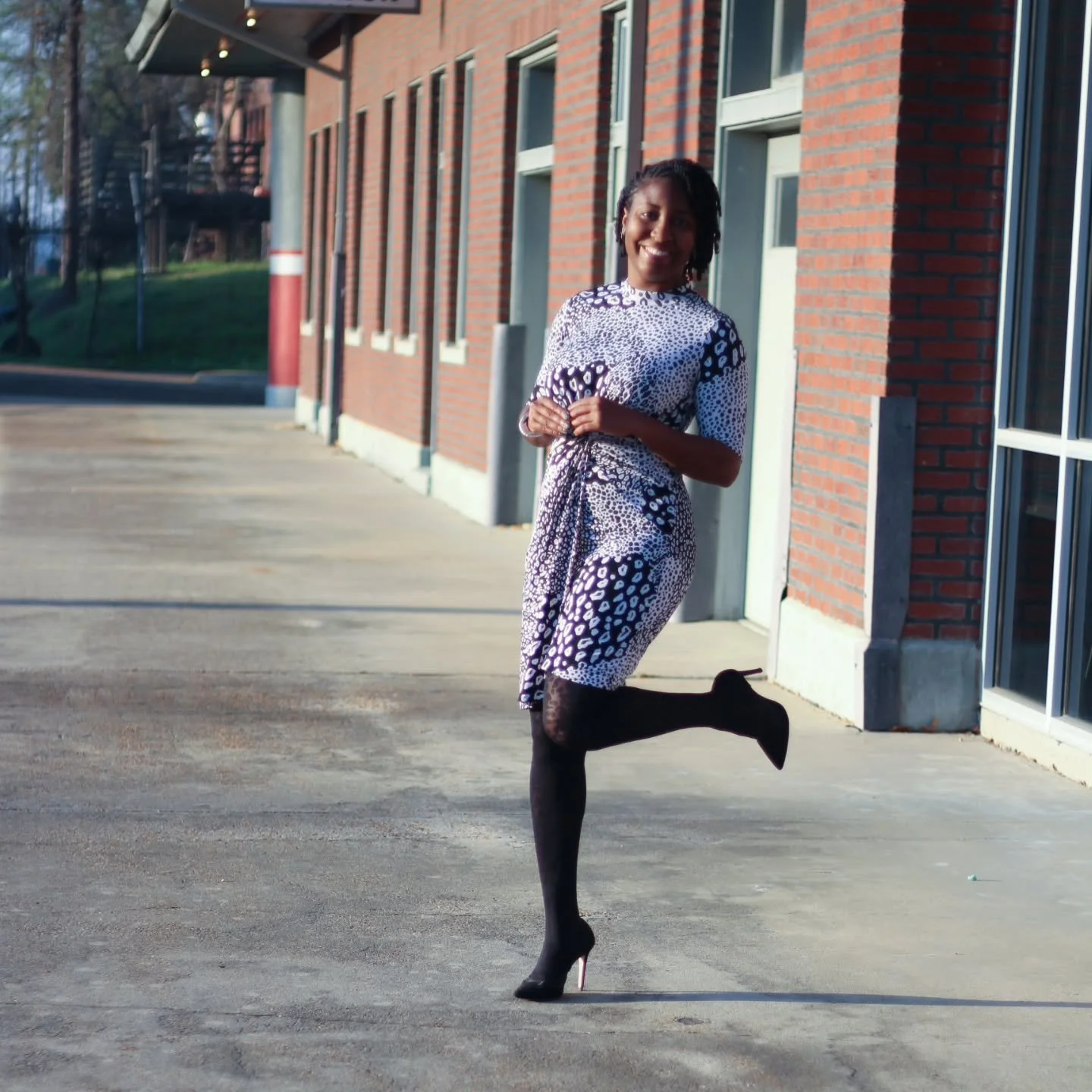 Dare I say it, #m7429 may officially be considered a tried and true pattern for me. 

The fit? Reliable.
The waist detail? Flattering every time.
And in a knit like this, it&rsquo;s comfortable enough to wear all day without sacrificing shape.

There