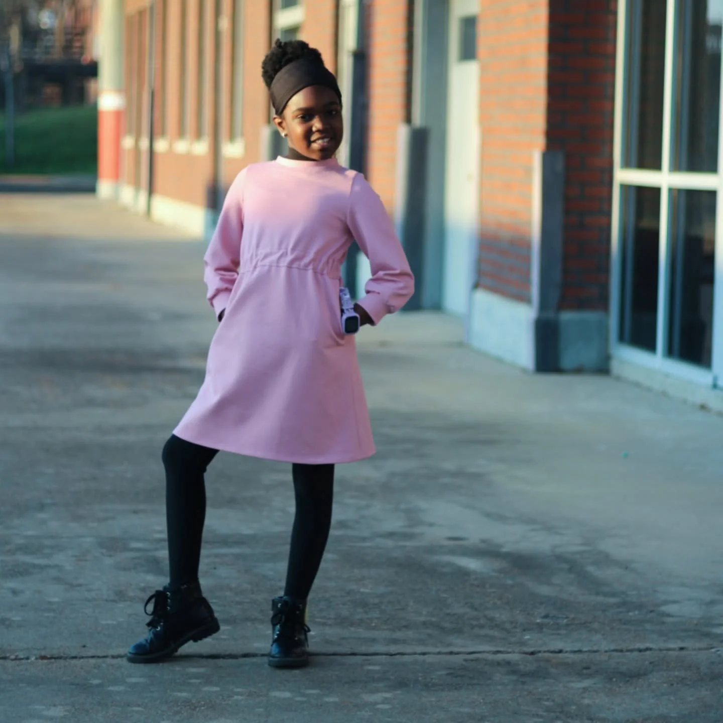 This kid loves a dress with pockets, and while I understand that love, I can say with certainty that I prefer for her not to have them, because they create a laundry-day crisis if I forget to check them. Nevertheless, I used New Look 6714 to make her