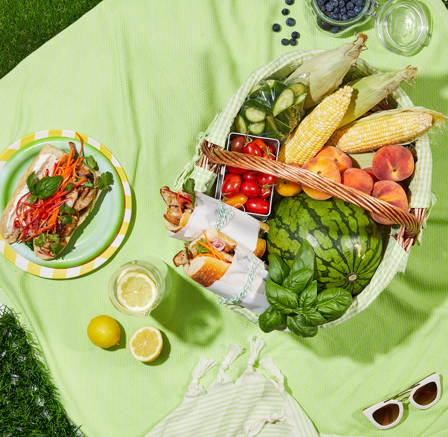 JuneMagazine_PicnicBasket_4059.jpg
