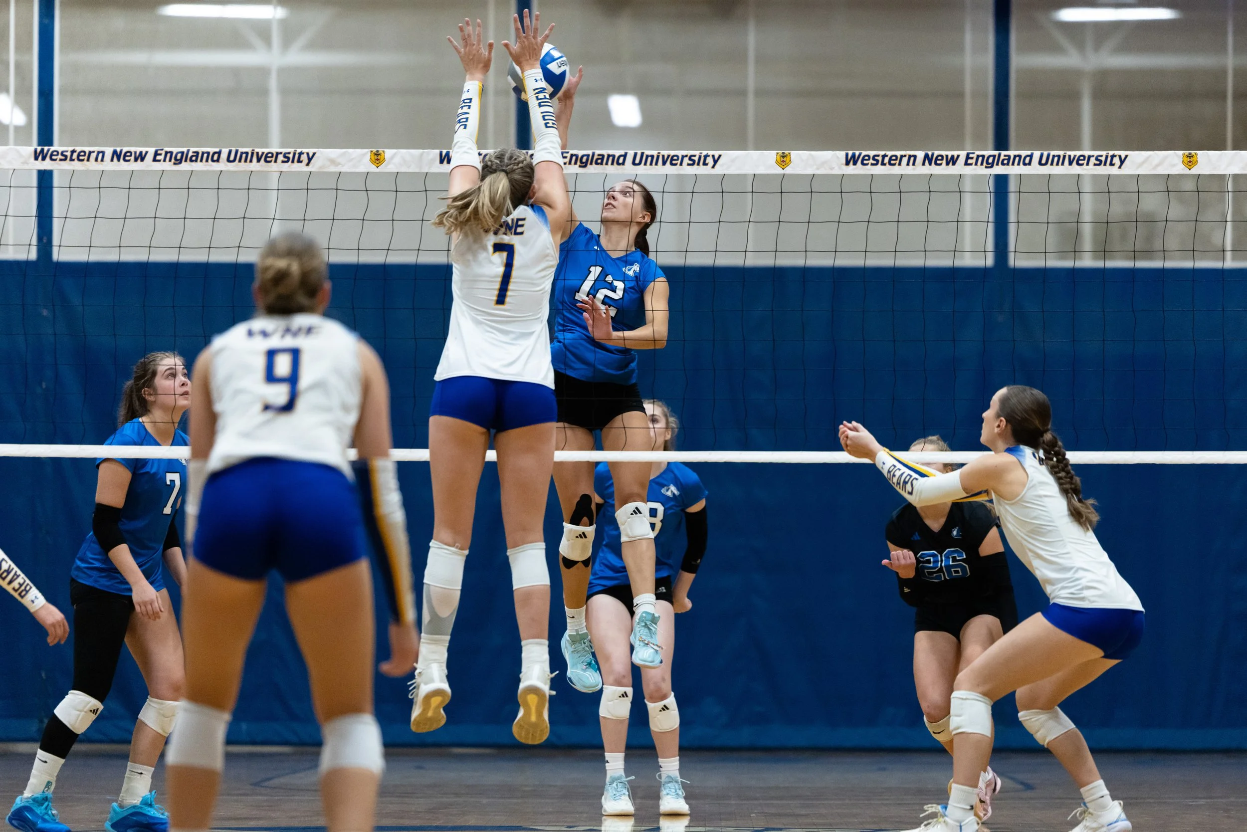 ColbySaywer_VB_GameAction_01OCT25_036.jpg