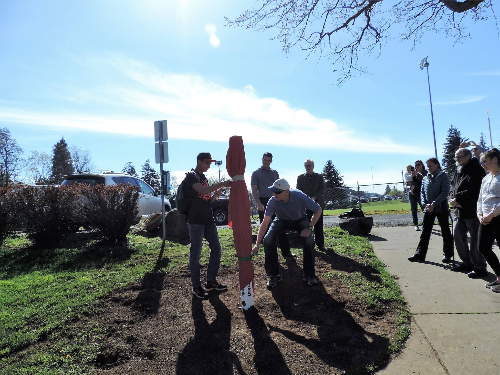 Hood River Peace Pole at Jackson Park